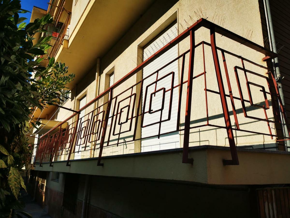 Casa Serena Бордихера Екстериор снимка